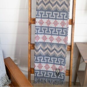 Tumi Royal Alpaca Aztec Print Throw Blanket Lightweight